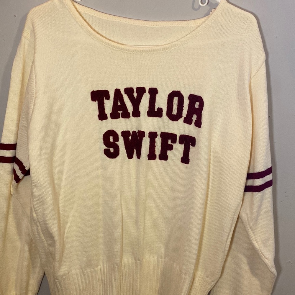 Taylor Swift Sweater